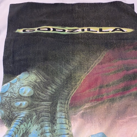 VTG 1999 Godzilla x Energizer Battery. 56 x 33 - Picture 1 of 9